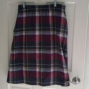 Vintage plaid size 14 Barclay square tartan skirt